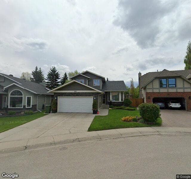 Street view of 1028 Deer River Circle SE, Calgary