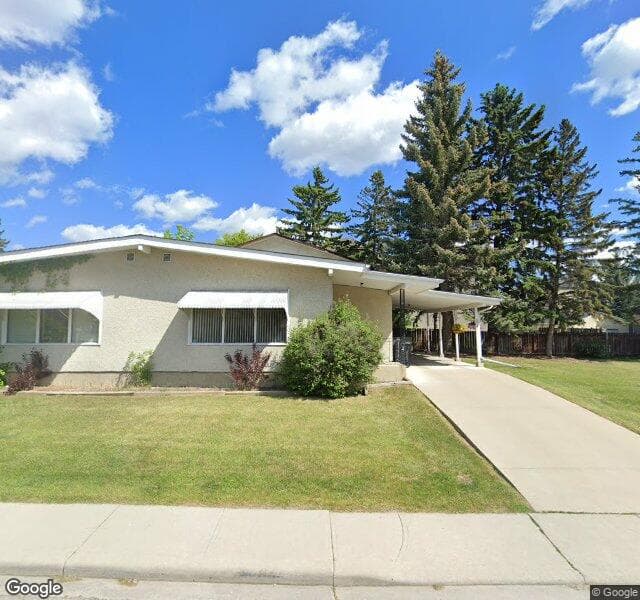 Street view of 3014 3016 25 Avenue SW, Calgary