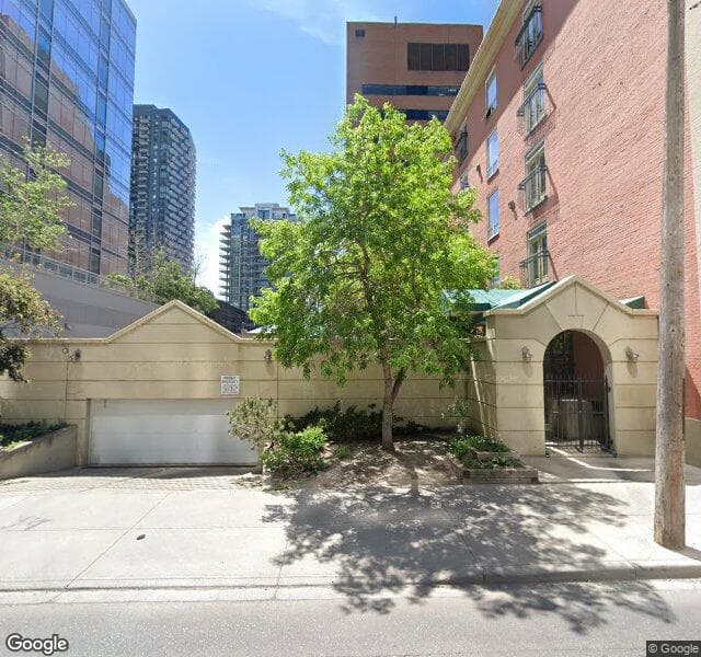 Street view of 401-535 10 Avenue SW, Calgary