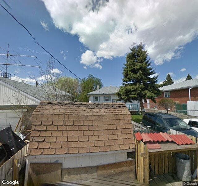 Street view of 3332 38 Street SW, Calgary