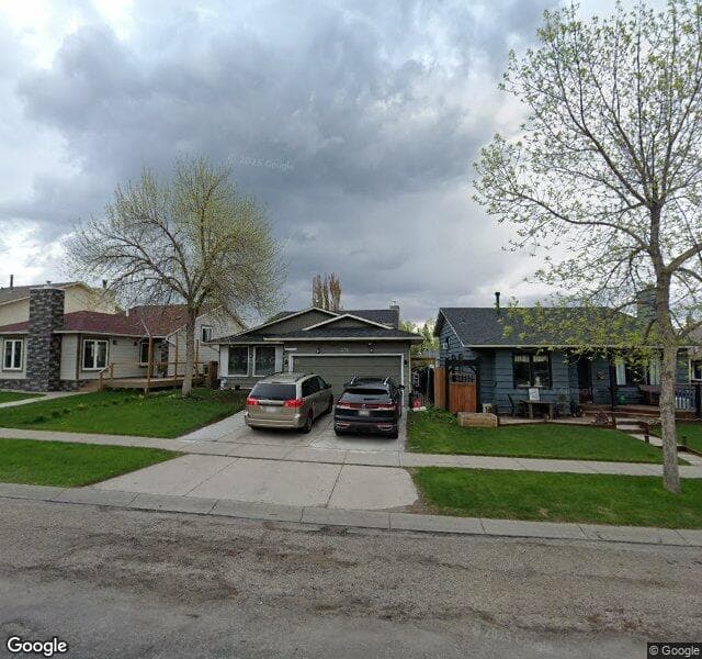 Street view of 331 Shawnessy Drive SW, Calgary