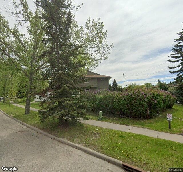 Street view of 102-15403 Deer Run Drive SE, Calgary