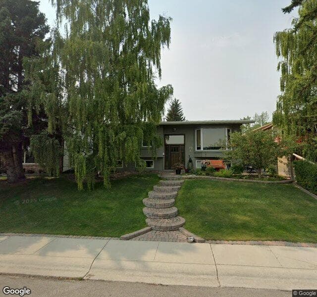 Street view of 132 Silverview Way NW, Calgary