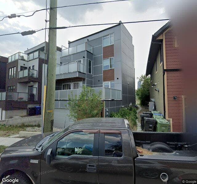 Street view of 1032 Bellevue Avenue SE, Calgary