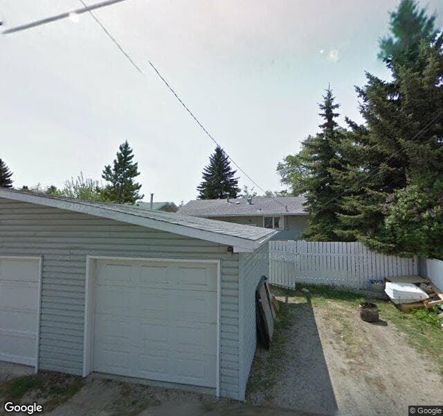 Street view of 1040 Raynard Crescent SE, Calgary