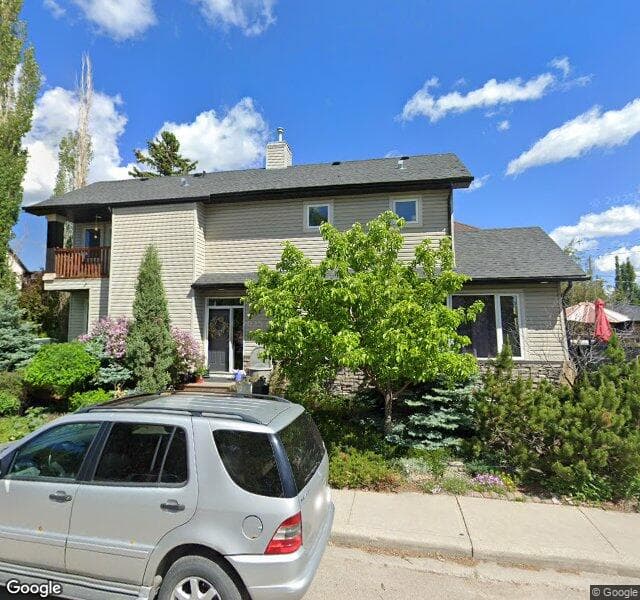 Street view of 2618 25 Avenue SW, Calgary