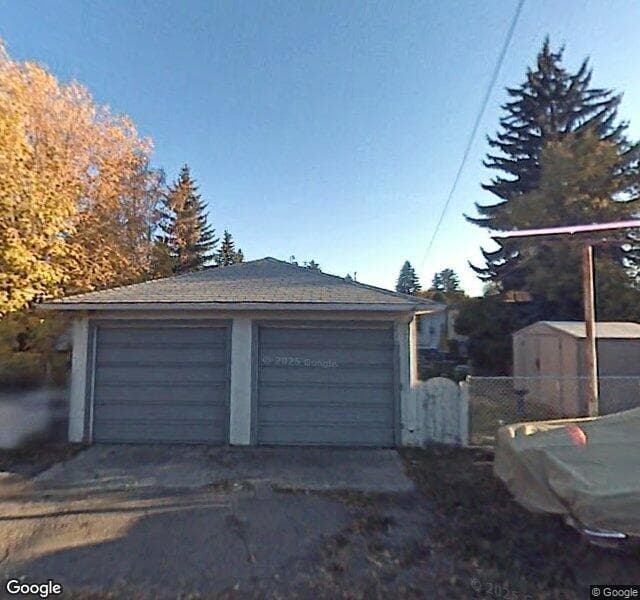Street view of 2620 5 Avenue NW, Calgary