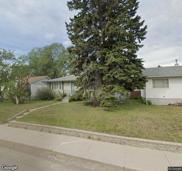 Street view of 1407 19 Street NW, Calgary