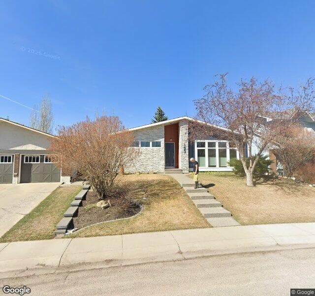 Street view of 123 Parkview Way SE, Calgary