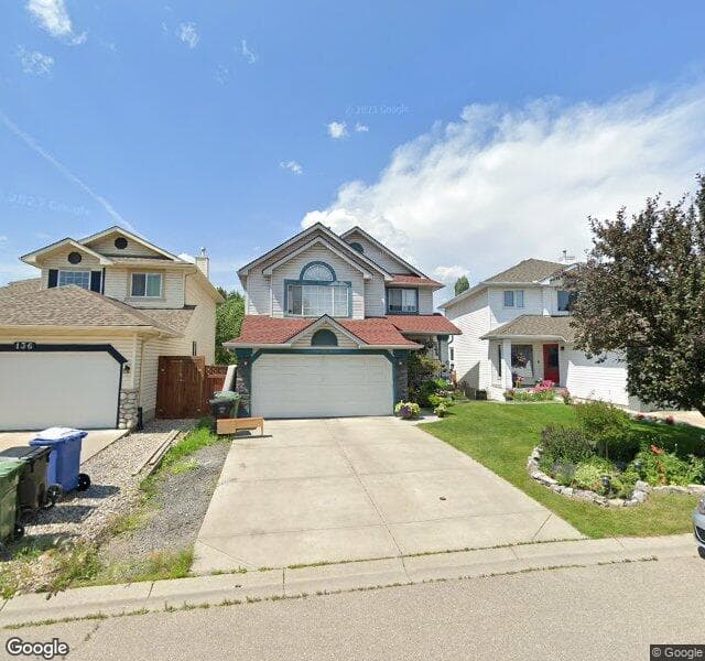 Street view of 140 Douglas Glen Heath SE, Calgary