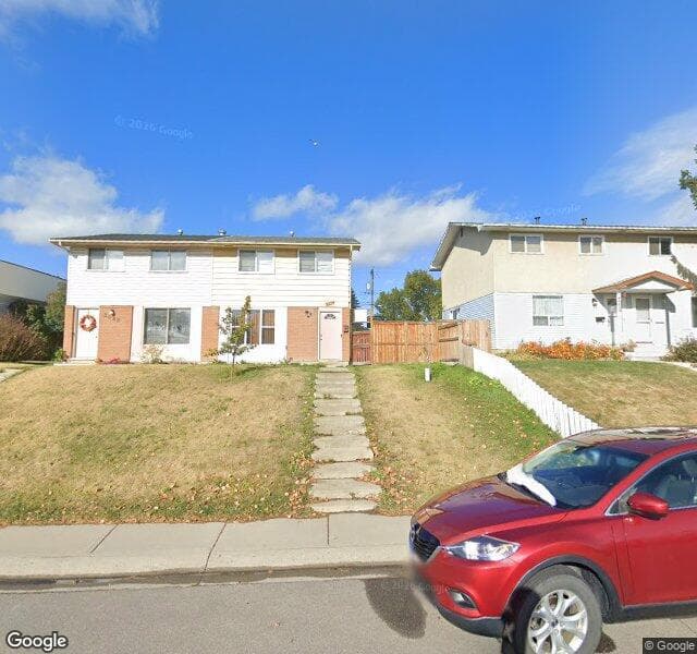 Street view of 3024 Dover Crescent SE, Calgary