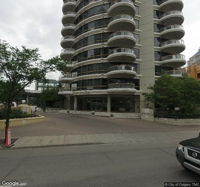 Street view of 1501-1078 6 Avenue SW, Calgary