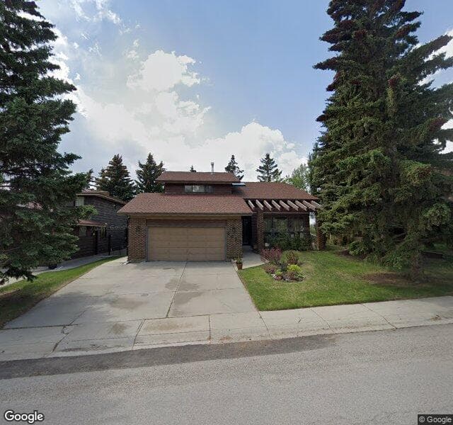 Street view of 1027 Edgemont Road NW, Calgary