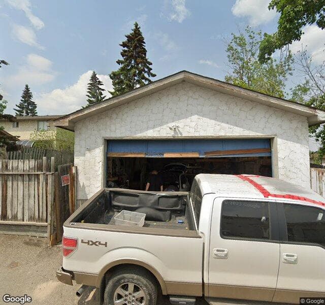 Street view of 364 Rundleview Drive NE, Calgary