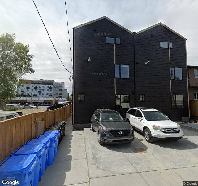 Street view of 252 20 Avenue NE, Calgary