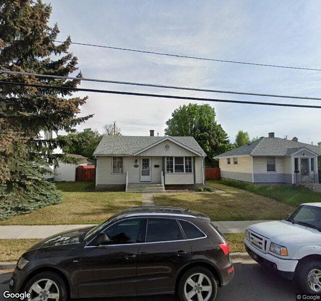Street view of 1018 8 Avenue NE, Calgary