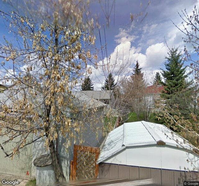 Street view of 1127 20 Avenue NW, Calgary