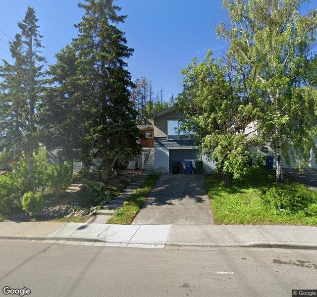 Street view of 203 42 Avenue SW, Calgary
