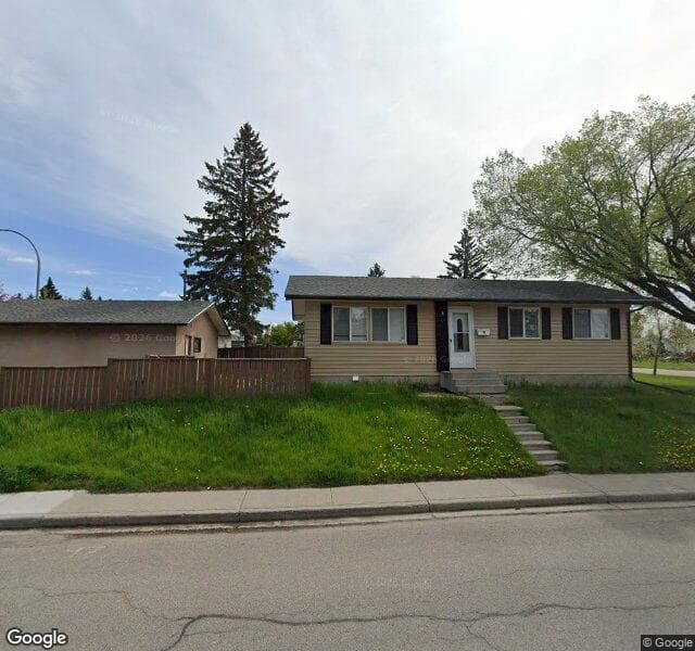 Street view of 3412 33 Street SE, Calgary