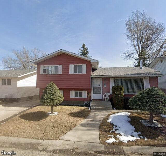 Street view of 111 Lynnover Place SE, Calgary