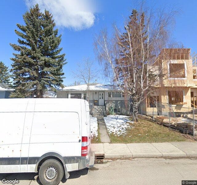 Street view of 1136 15 Avenue NE, Calgary