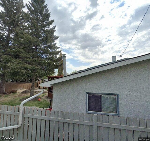 Street view of 1144 Trafford Drive NW, Calgary