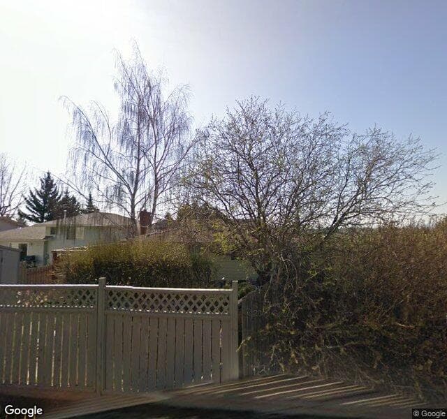 Street view of 123 Thames Close NW, Calgary