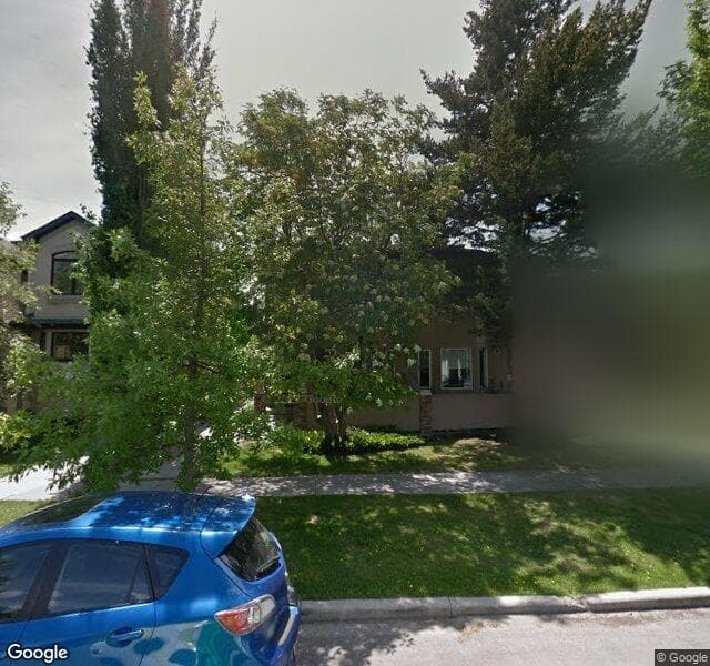 Street view of 2-423 13 Avenue NE, Calgary
