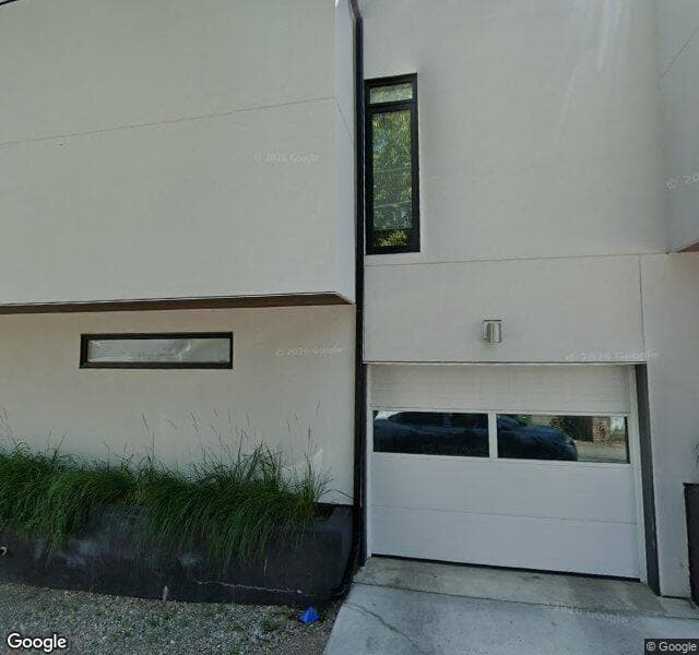 Street view of 220-3375 15 Street SW, Calgary