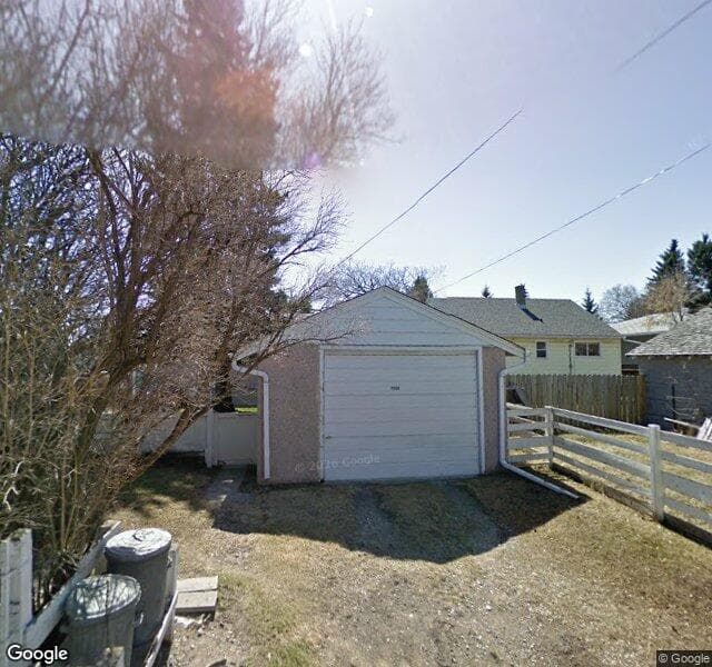 Street view of 1504 22 Avenue NW, Calgary