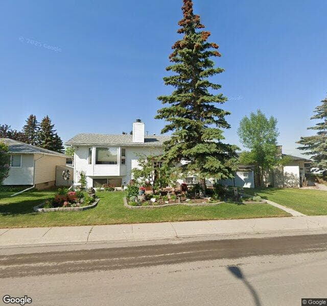 Street view of 1139 Motherwell Road NE, Calgary
