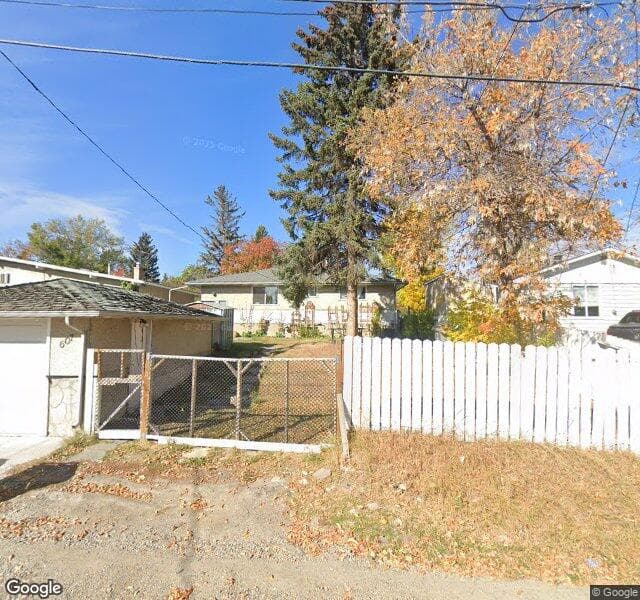 Street view of 607 Seattle Drive SW, Calgary