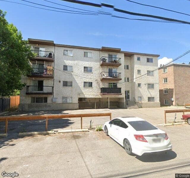 Street view of 201-727 3 Avenue NW, Calgary