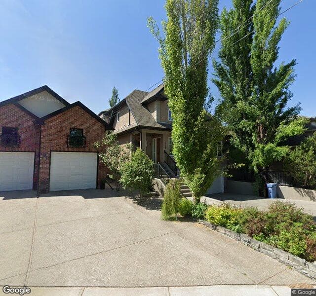 Street view of 519 30 Avenue NE, Calgary