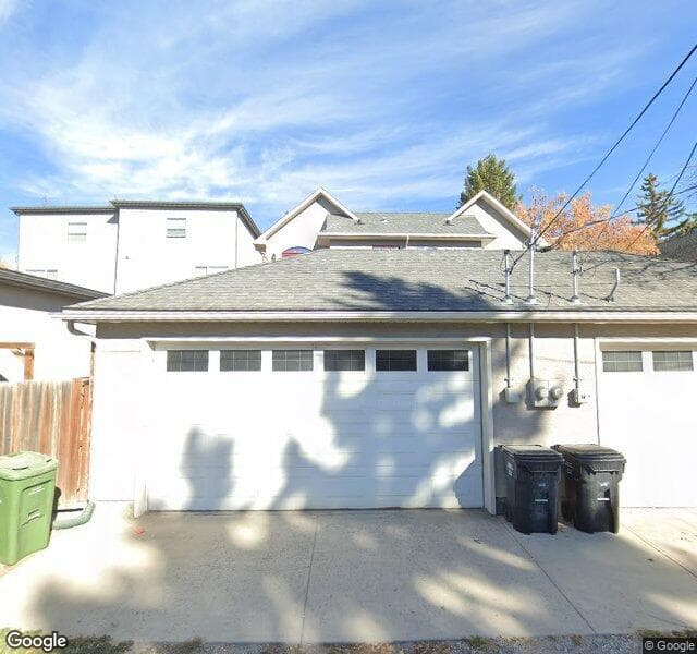 Street view of 711 55 Avenue SW, Calgary