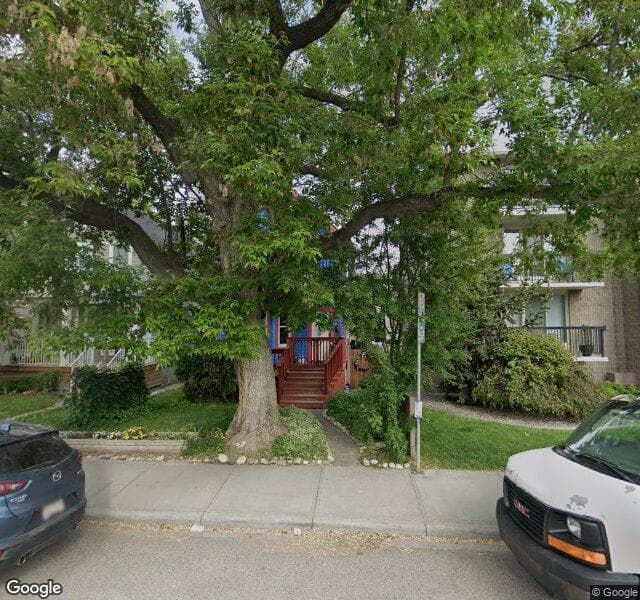 Street view of 722 2 Avenue NW, Calgary