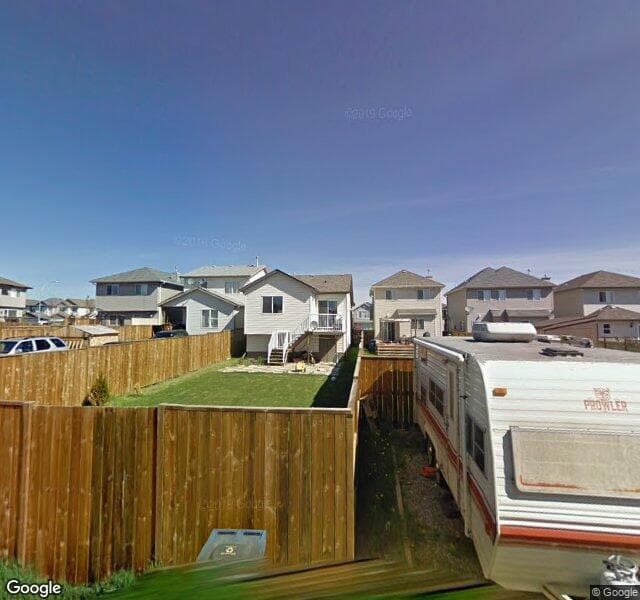 Street view of 1031 Everridge Drive SW, Calgary