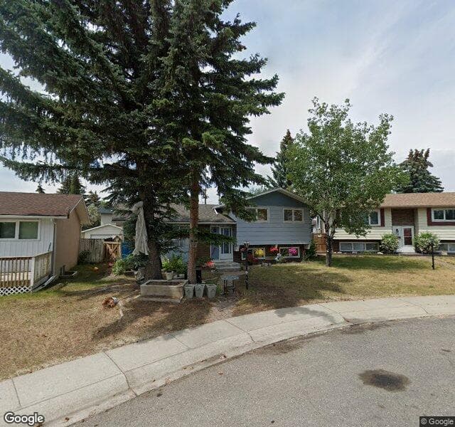 Street view of 40 Penworth Green SE, Calgary