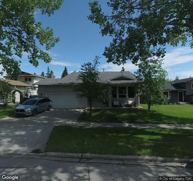 Street view of 2932 Palliser Drive SW, Calgary