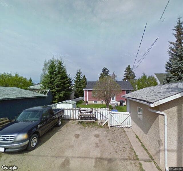 Street view of 2422 25 Street SW, Calgary