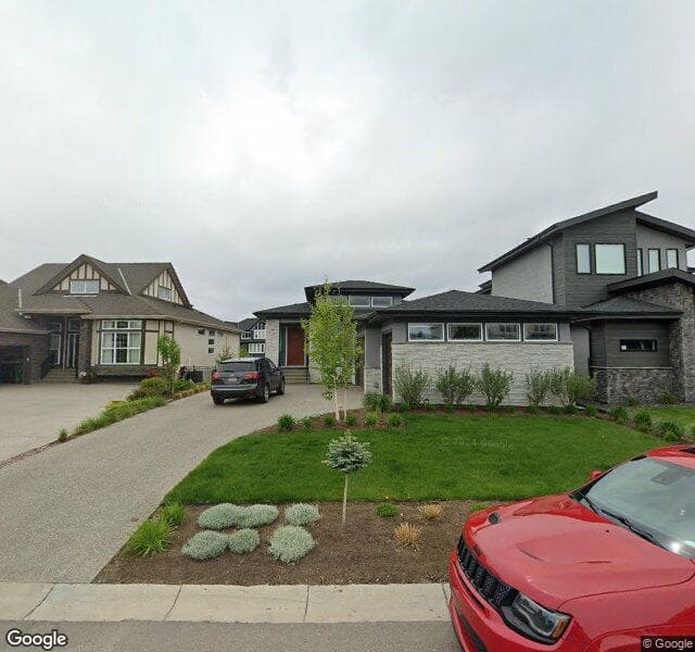 Street view of 121 Cranbrook Heights SE, Calgary