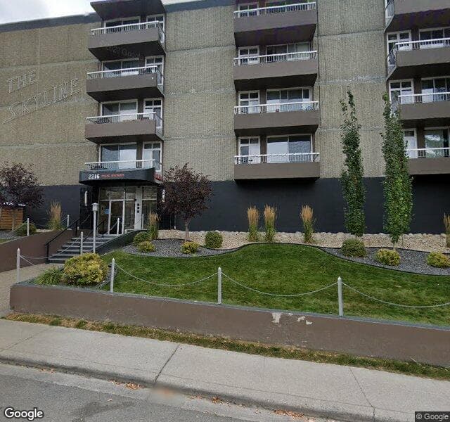 Street view of 406-2216 17B Street SW, Calgary