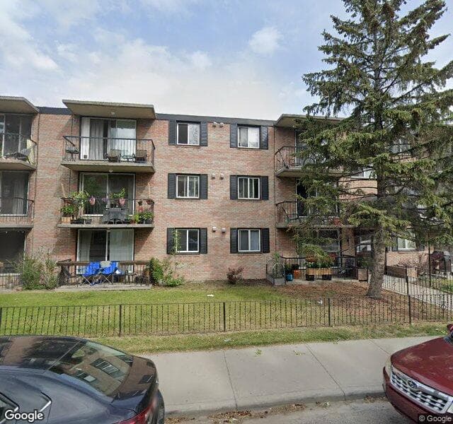 Street view of 306-934 2 Avenue NW, Calgary