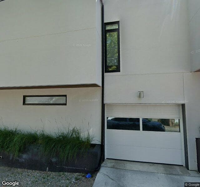 Street view of 104-3375 15 Street SW, Calgary