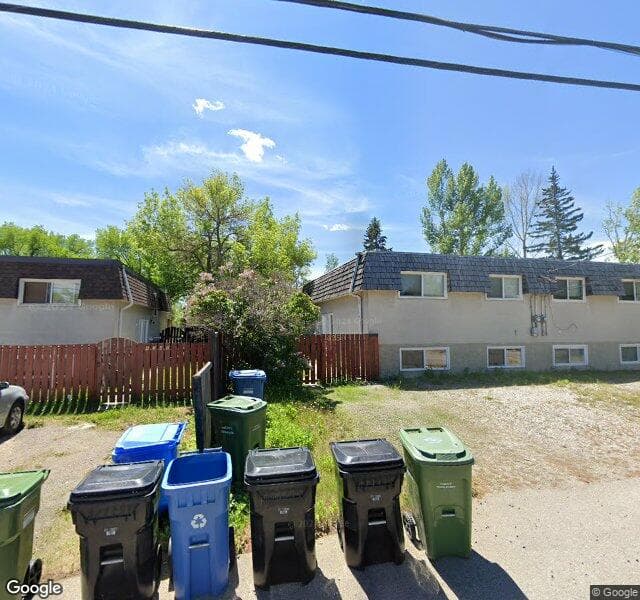 Street view of 4250 40 Avenue NW, Calgary