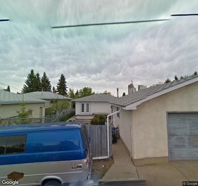 Street view of 911 39 Street SW, Calgary