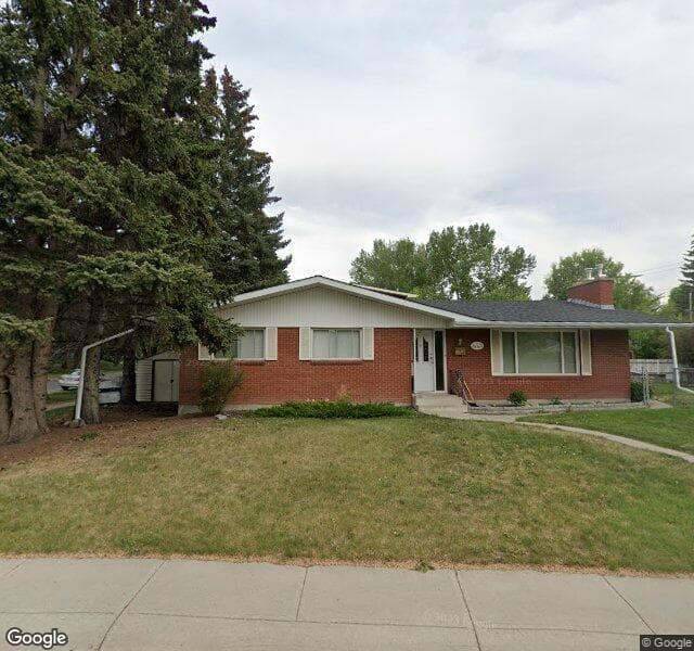 Street view of 3903 Vincent Drive NW, Calgary