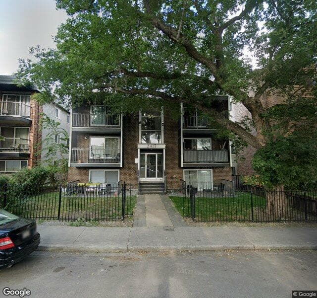 Street view of 302-2417 17 Street SW, Calgary