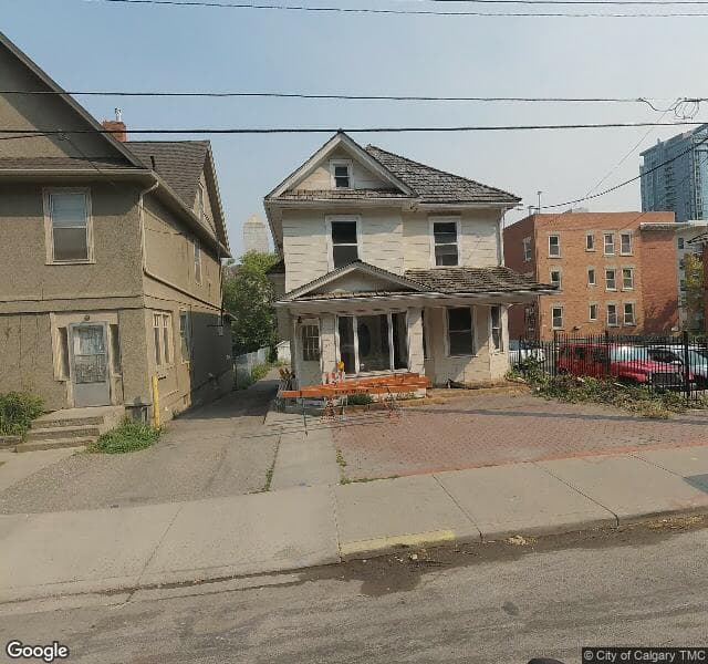 Street view of 209-310 15 Avenue SW, Calgary