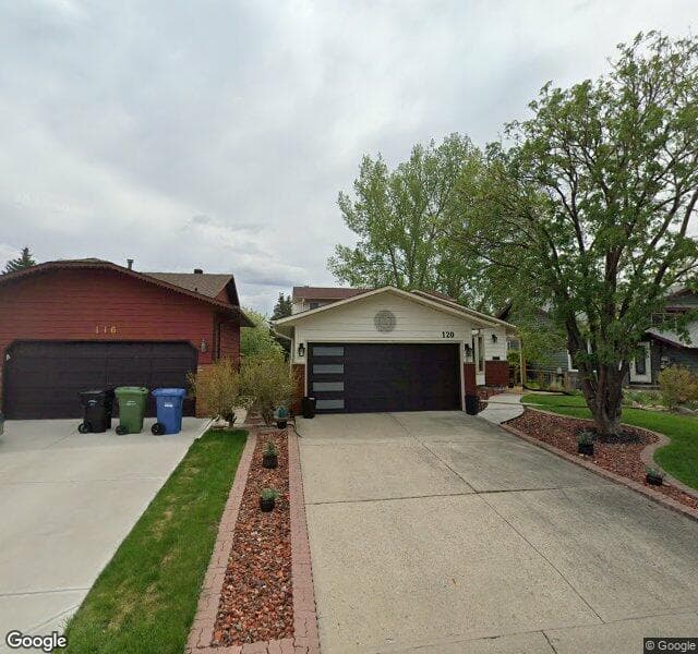 Street view of 120 Deermoss Crescent SE, Calgary